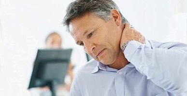 симптоми цервикалне остеохондрозе су болови у врату
